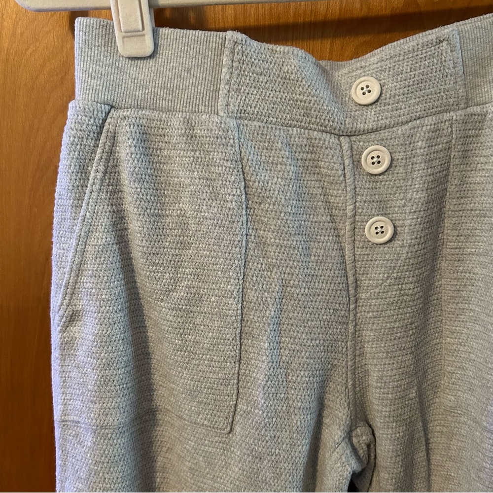 ⭐️ Faherty grey lounge pants with rainbow stripe detail - Picture 2 of 9